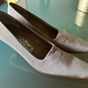 Salvatore Ferragamo Freeway Cordia Fabric in Taupe - Size 6AAAA